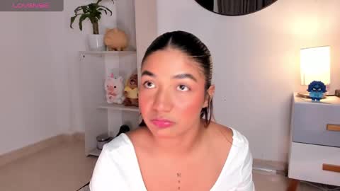 Snapshot of martina_monst chatting on February 13, 3:18 am martina Monst online show from February 13, 3:18 am