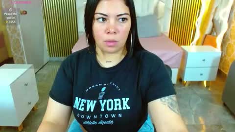 Snapshot of martina_tay chatting on February 8, 3:10 am Hey im martina online show from February 8, 3:10 am