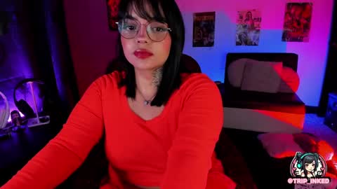 Snapshot of martinarouseee chatting on February 1, 4:14 am Val online show from February 1, 4:14 am