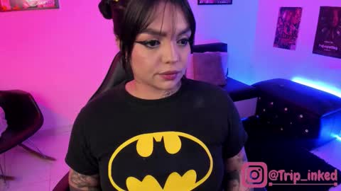 Snapshot of martinarouseee chatting on October 5, 9:13 pm Val online show from October 5, 9:13 pm