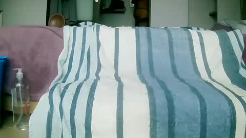 Play with me I obey I promise  online show from March 22, 1:14 pm