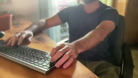 Snapshot of martincito22xl chatting on March 10, 11:21 am Martincito online show from March 10, 11:21 am