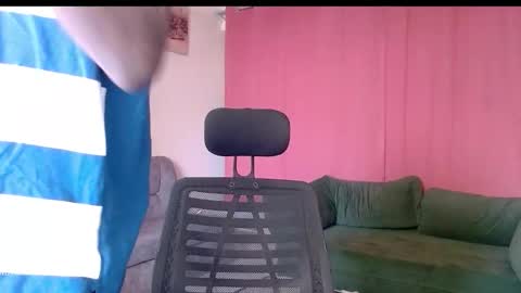 martineznn64 online show from February 21, 9:21 am