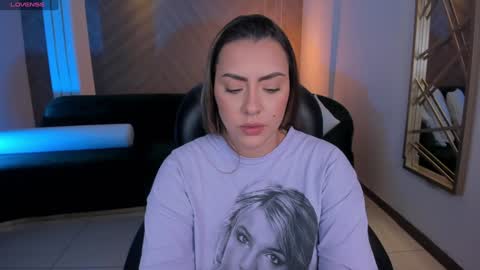 Martinna Bonnet online show from January 13, 1:39 pm