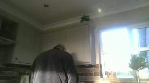 Snapshot of martinrgbxxxx chatting on December 22, 9:55 am martinrgbxxxx online show from December 22, 9:55 am