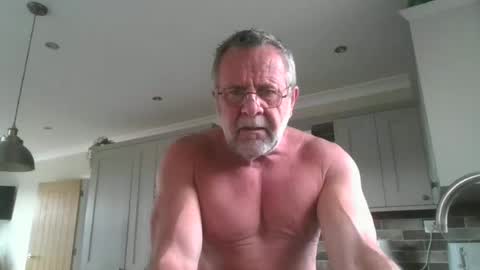 martinrgbxxxx online show from June 30, 8:04 am