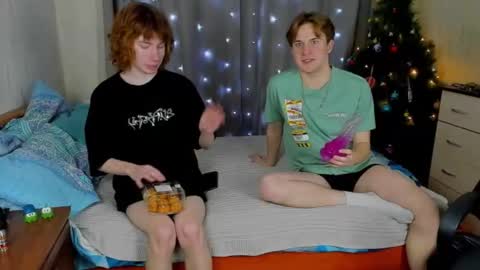 Snapshot of martintw_17 chatting on January 12, 5:12 am martintw_17 online show from January 12, 5:12 am