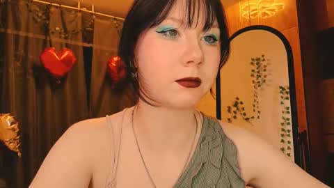 Snapshot of marty_bree chatting on February 27, 2:28 pm Nancy online show from February 27, 2:28 pm