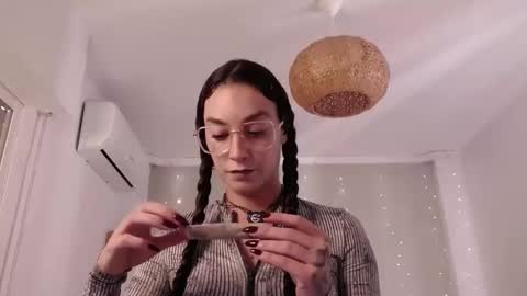 Snapshot of martycabee chatting on November 3, 3:57 pm MartycaBee online show from November 3, 3:57 pm