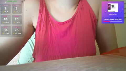 Snapshot of mary2606 chatting on February 14, 7:10 pm Mary2606 online show from February 14, 7:10 pm