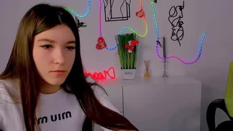 mary_chilli online show from February 13, 6:20 am