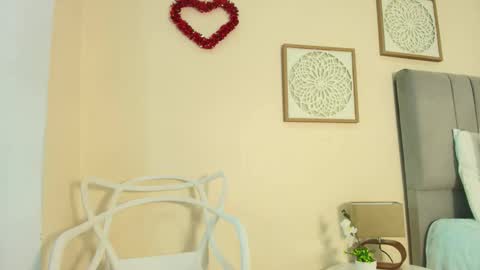 mary_cute9 online show from March 28, 12:05 pm