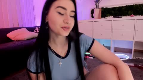 Mary online show from March 27, 8:26 am