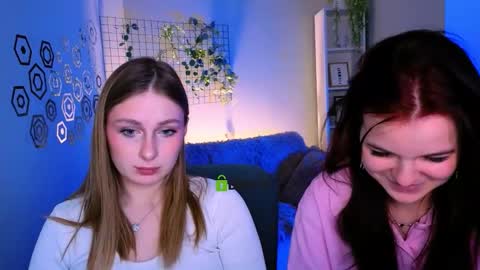 Snapshot of mary_meow_hot chatting on January 17, 8:45 pm Mary online show from January 17, 8:45 pm