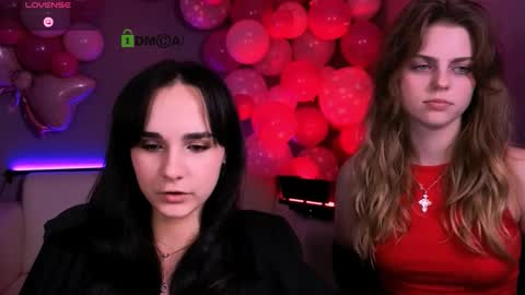 Snapshot of mary_meow_hot chatting on February 14, 1:13 am Mary online show from February 14, 1:13 am