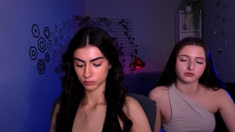 Snapshot of mary_meow_hot chatting on February 22, 10:25 am Mary online show from February 22, 10:25 am