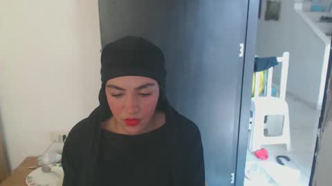 maryam_arabicmilk online show from December 6, 7:01 pm