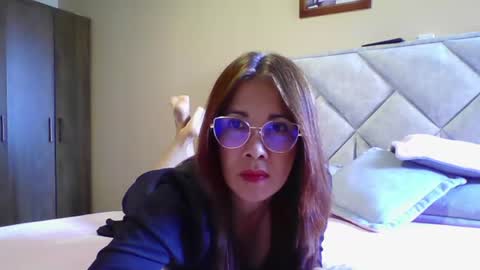Engracia online show from June 15, 4:53 pm