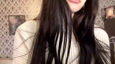 Sofia online show from December 15, 2:10 pm