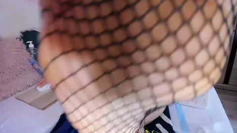 Maryelle online show from December 2, 11:07 pm