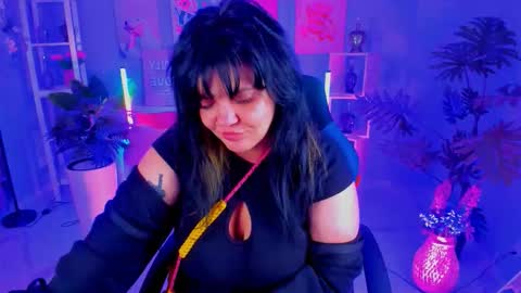 Mary online show from September 8, 8:30 pm