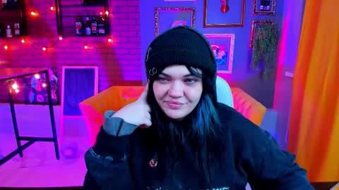 Mary online show from November 6, 11:04 pm