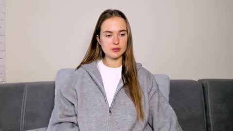 Mari online show from December 15, 7:12 am