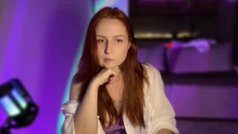 SirenVictoria online show from June 8, 12:14 am