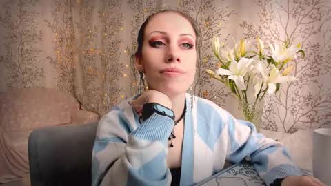 Snapshot of marylou_ chatting on February 28, 6:03 am Mary Lou online show from February 28, 6:03 am