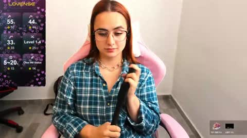 Dulce Maria online show from January 30, 9:58 pm