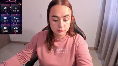 Dulce Maria online show from February 12, 5:30 pm