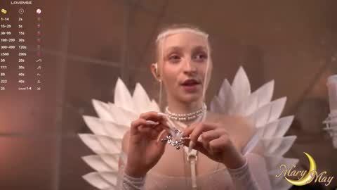 Mary online show from March 8, 4:27 am