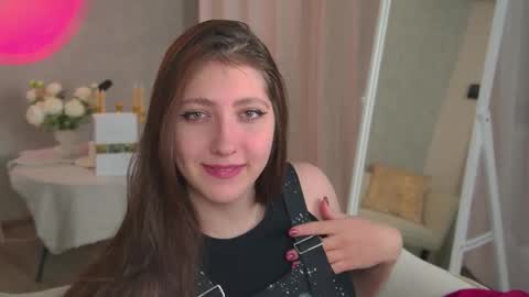 Mary Miller online show from January 7, 6:49 am