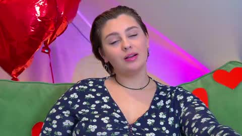 MaryMurrays online show from February 18, 4:15 am