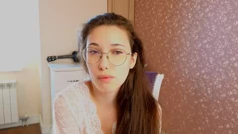 Hi Im Olivia Im new here3 online show from May 24, 3:00 am