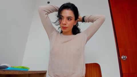 3 online show from June 10, 3:55 pm
