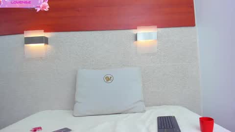 maryy campbell online show from January 14, 12:56 pm