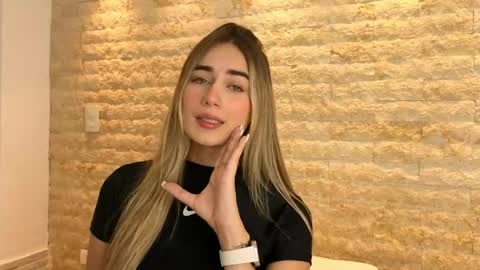 Snapshot of maryy_campbell chatting on May 26, 11:50 am maryy campbell online show from May 26, 11:50 am