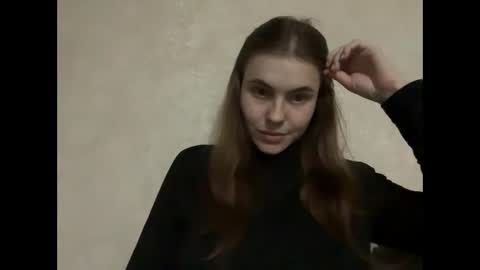 MaryYourr online show from May 30, 8:39 pm