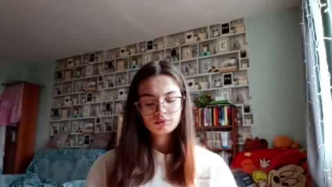 Kelly online show from March 20, 4:17 am