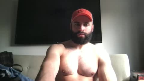 Snapshot of mascbeef95 chatting on January 13, 6:57 pm mascbeef95 online show from January 13, 6:57 pm