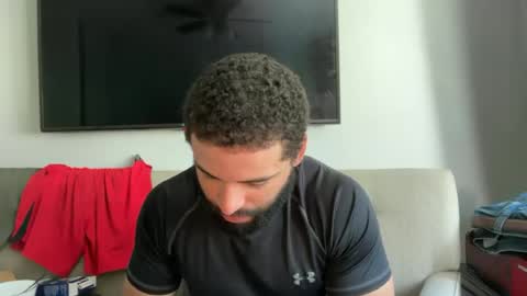mascbeef95 online show from June 16, 1:47 pm