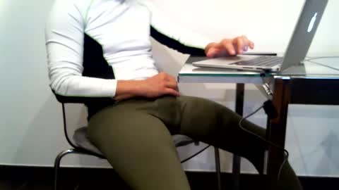 Mask07 online show from September 9, 4:17 pm