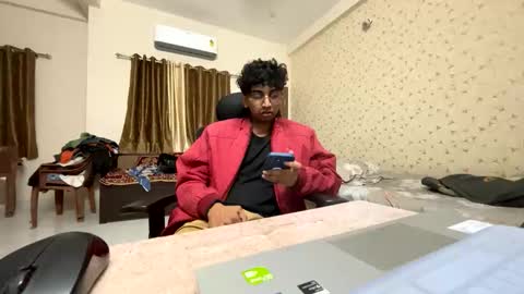 maskboyz2003 online show from November 14, 5:33 pm