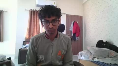 Mask Boy online show from February 4, 4:51 am