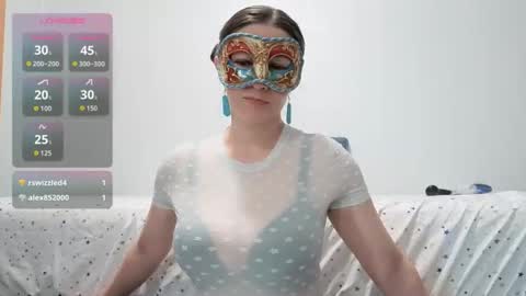 maskedflirt3 online show from April 22, 11:39 pm