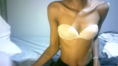 maskgang001 online show from November 24, 4:01 am