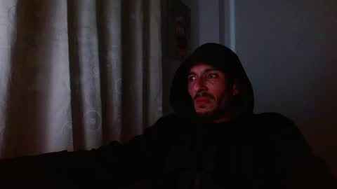 Snapshot of maskguy23 chatting on September 18, 5:31 am maskguy23 online show from September 18, 5:31 am