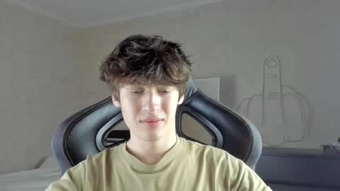 Snapshot of mason_jr chatting on September 16, 4:08 pm mason_jr online show from September 16, 4:08 pm