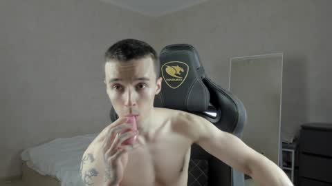 Snapshot of mason_warhol chatting on January 14, 5:45 pm Mason online show from January 14, 5:45 pm